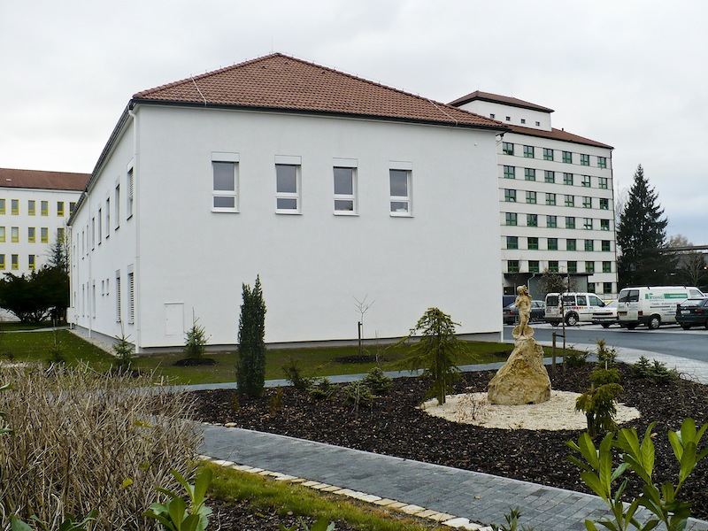 Nemocnice České Budějovice - pavilony rehabilitačního oddělení v horním areálu