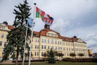 Nemocnice České Budějovice slavnostně zahájila v pátek 25. února provoz nového endoskopického centra Gastroenterologického oddělení a hemodialyzačního střediska Interního oddělení