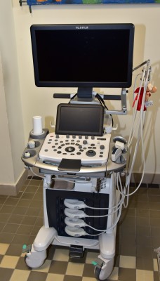 Nový ultrazvuk na dětském oddělení umí vyšetřit i srdce novorozence